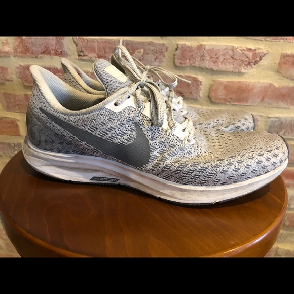 pegasus 35 grey